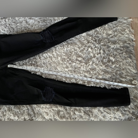 Frame London Skinny Jeans Dark Denim with intentional rips Size 27 - Picture 3 of 5